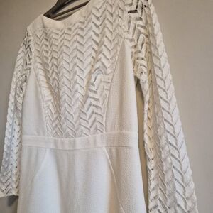 Julia Jordan White Long Sleeve Lace Dress